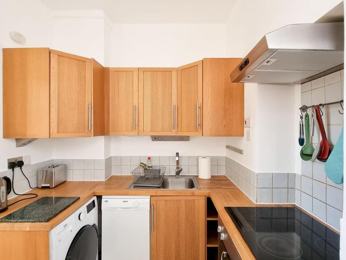 Apartamento Pass The Keys Wimbledon Hideaway Londres Exterior foto